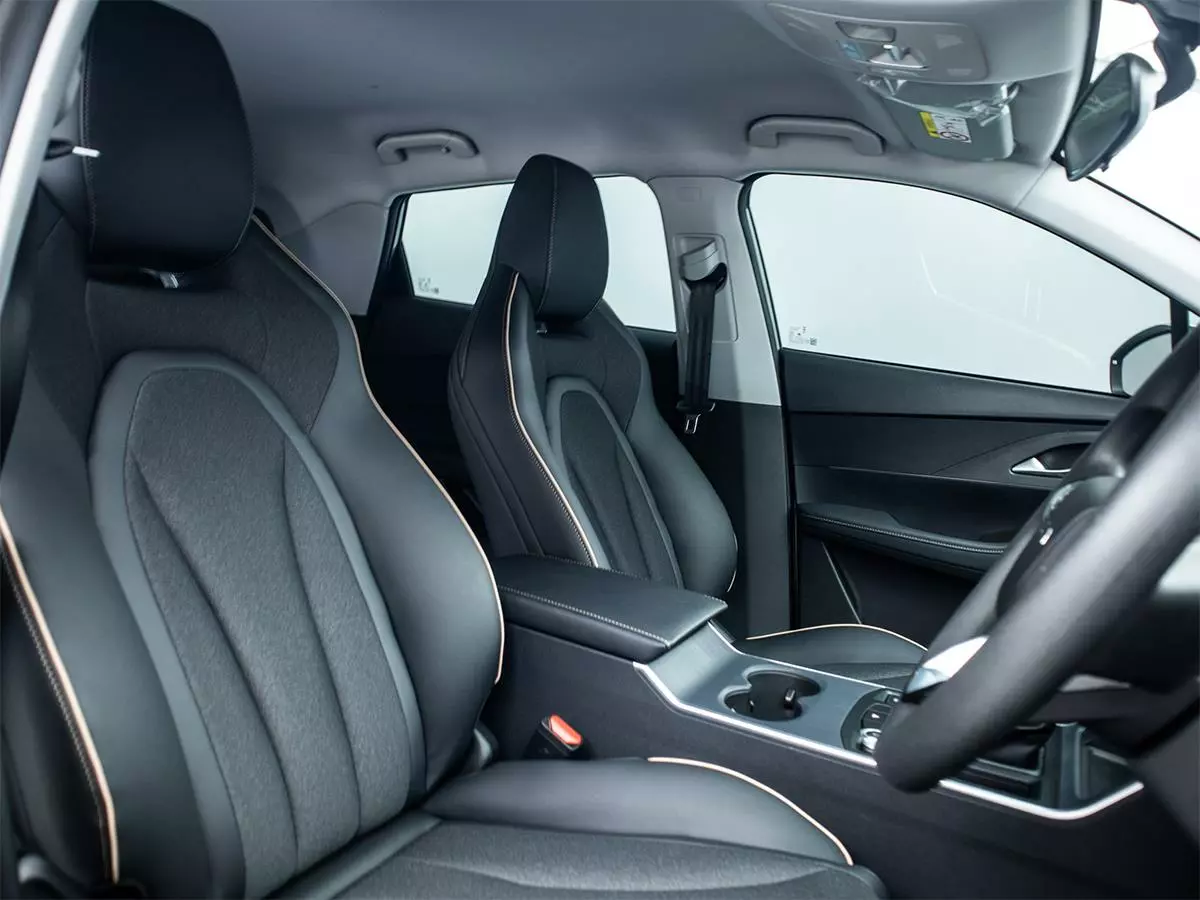 Vehicle Image for 17/17for Omoda C5 1.5 Street