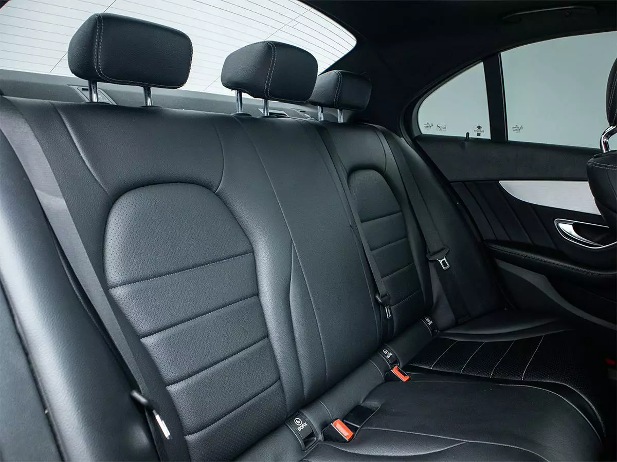 Vehicle Image for 16/17for Mercedes-Benz C-Class C200 AMG Line Auto