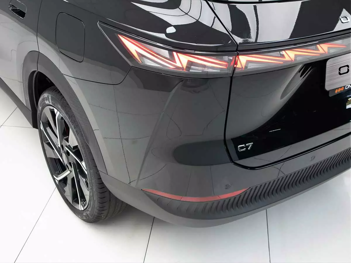 Vehicle Image for 10/24for Omoda C7 1.5T SHS PHEV