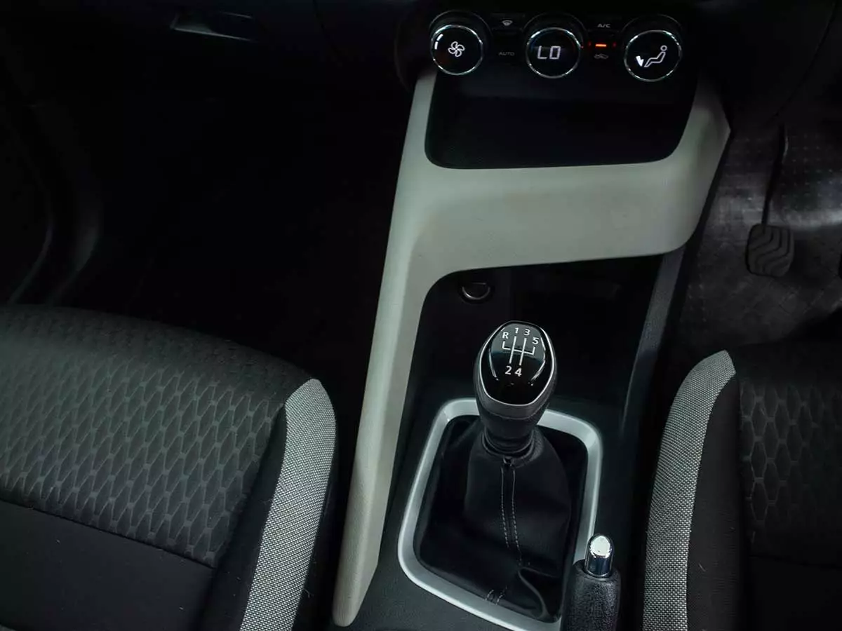 Vehicle Image for 16/24for Nissan Magnite 1.0 Visia