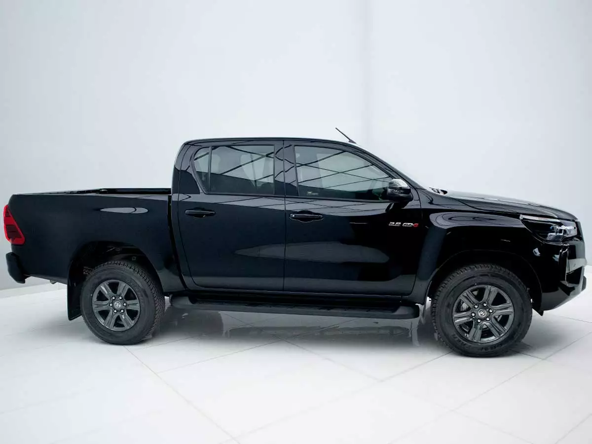 Vehicle Image for 4/17for Toyota Hilux 2.8GD-6 Double Cab 4x4 Raider Auto