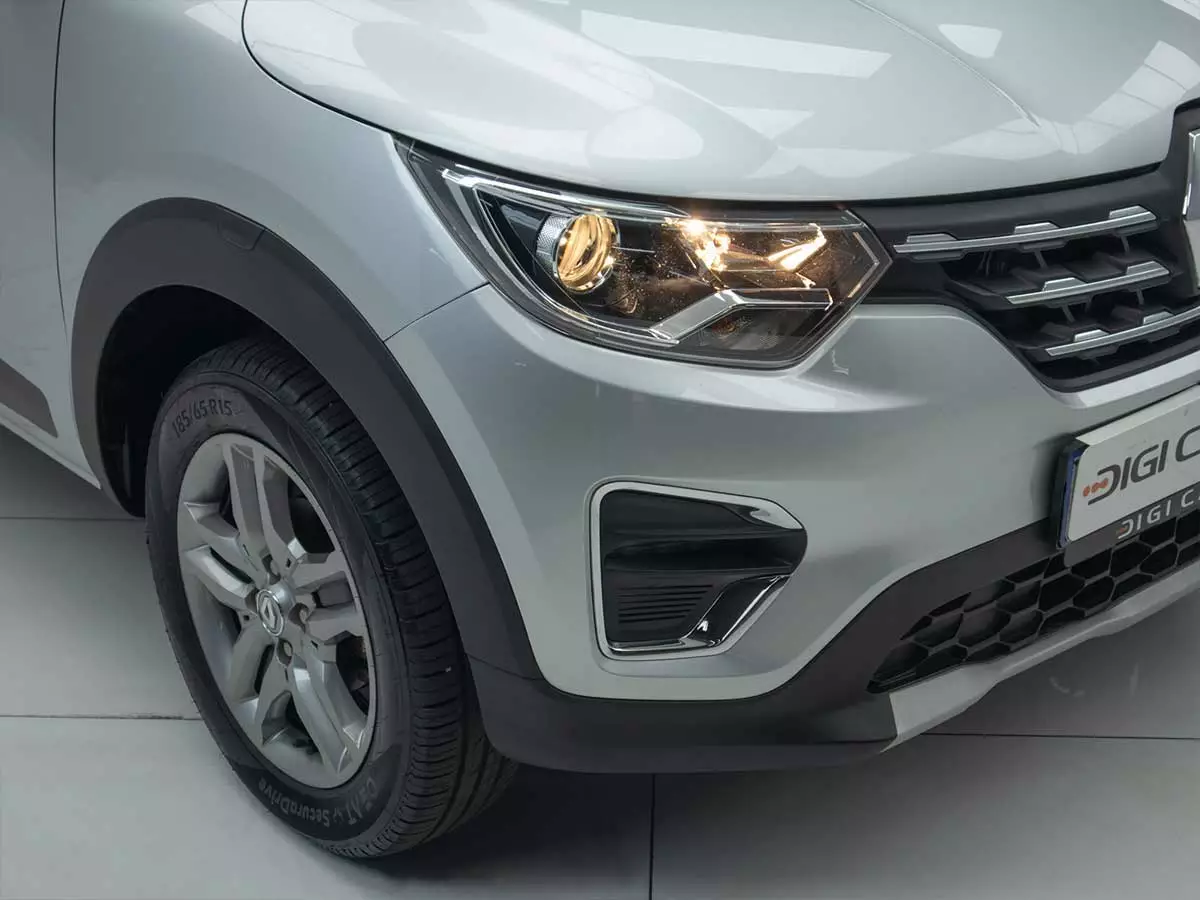 Vehicle Image for 8/24for Renault Triber 1.0 Prestige