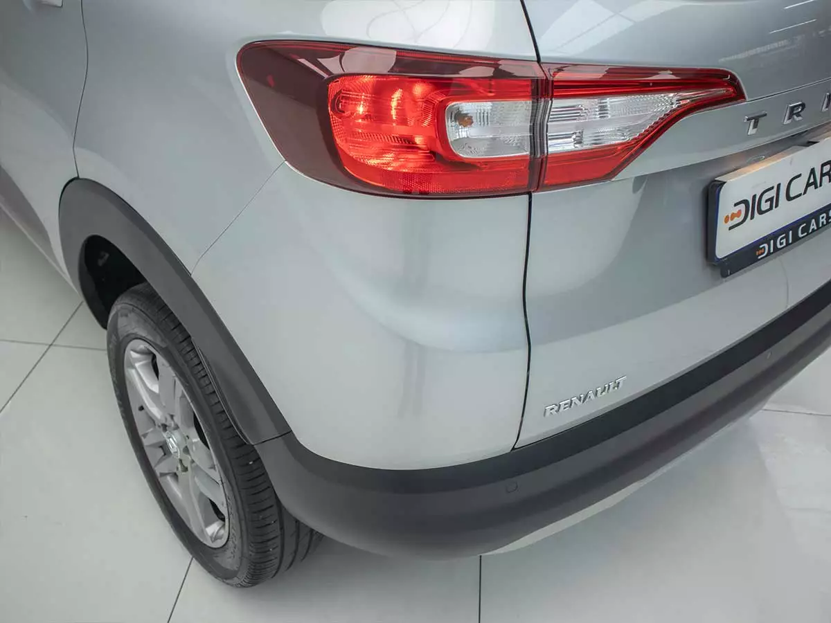 Vehicle Image for 10/24for Renault Triber 1.0 Prestige