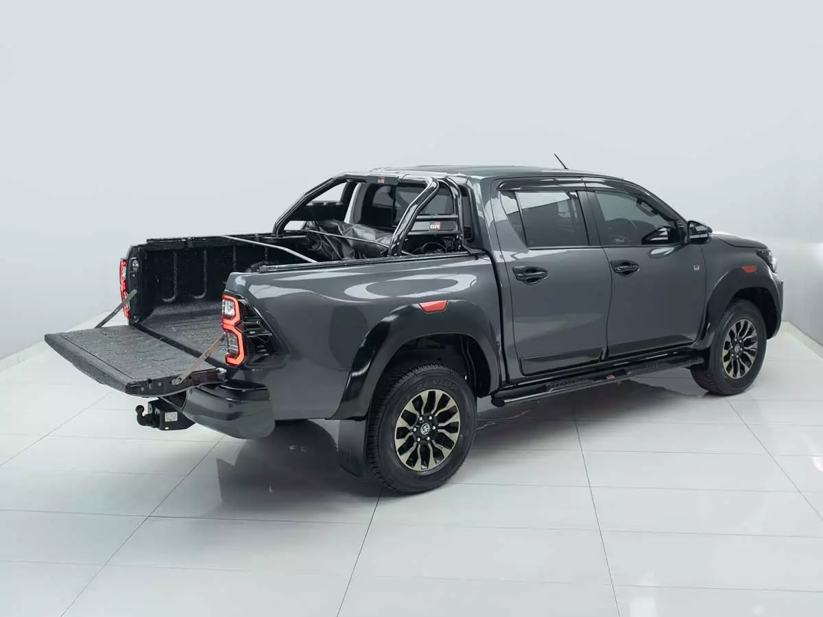 Vehicle Image for 6/24for Toyota Hilux 2.8GD-6 Double Cab 4x4 GR-Sport / GR-S