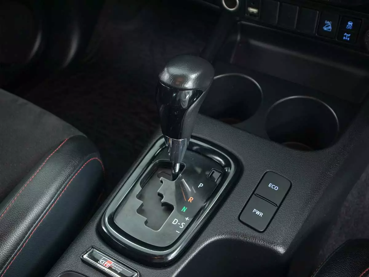 Vehicle Image for 17/24for Toyota Hilux 2.8GD-6 Double Cab 4x4 GR-Sport / GR-S