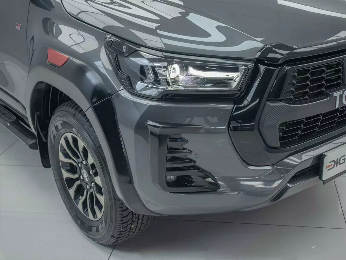 Vehicle Image for 8/24for Toyota Hilux 2.8GD-6 Double Cab 4x4 GR-Sport / GR-S