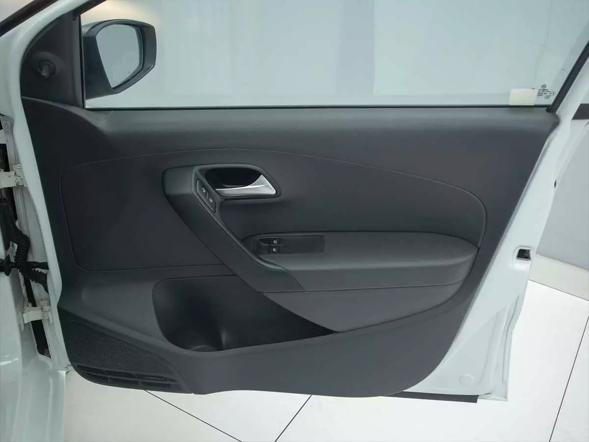 Vehicle Image for 21/23for Volkswagen Polo Vivo Hatch 1.4 Trendline