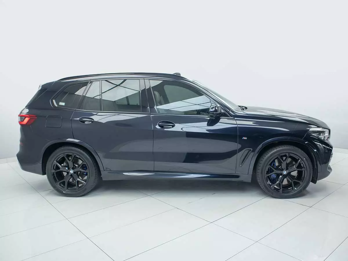 Vehicle Image for 4/23 for BMW X5 xDrive30d M Sport
