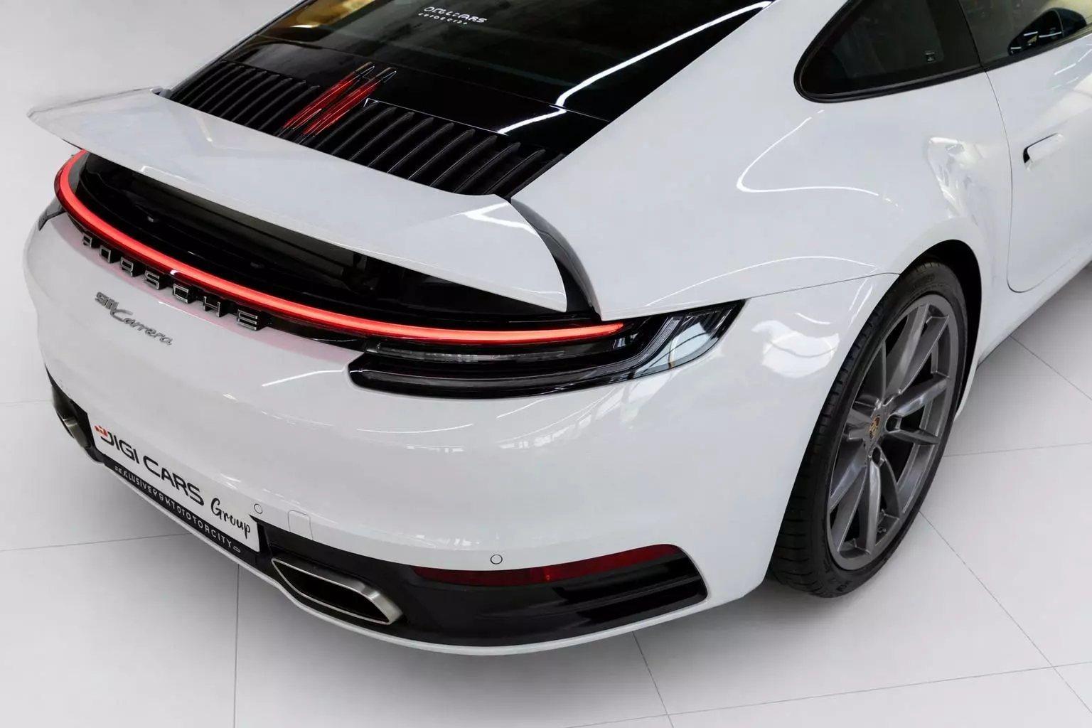 Vehicle Image for 7/21 for Porsche 911 Carrera Coupe