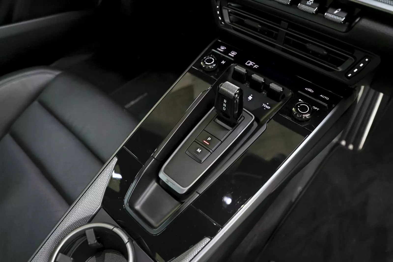 Vehicle Image for 13/21 for Porsche 911 Carrera Coupe