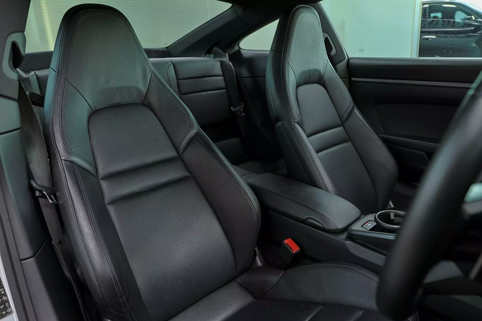 Vehicle Image for 18/21 for Porsche 911 Carrera Coupe