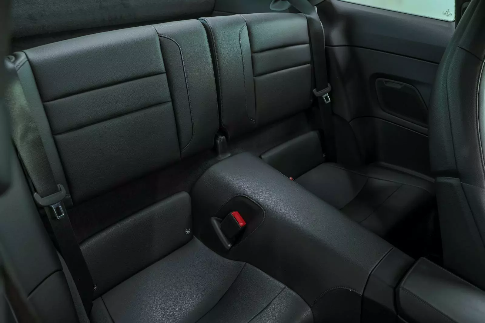 Vehicle Image for 20/21 for Porsche 911 Carrera Coupe