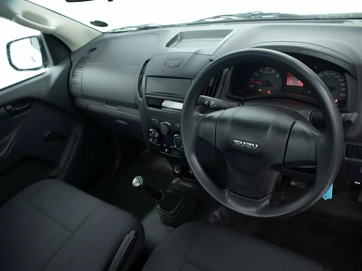 Vehicle Image for 17/21 for Isuzu D-Max Gen 6 250C Single Cab Fleetside