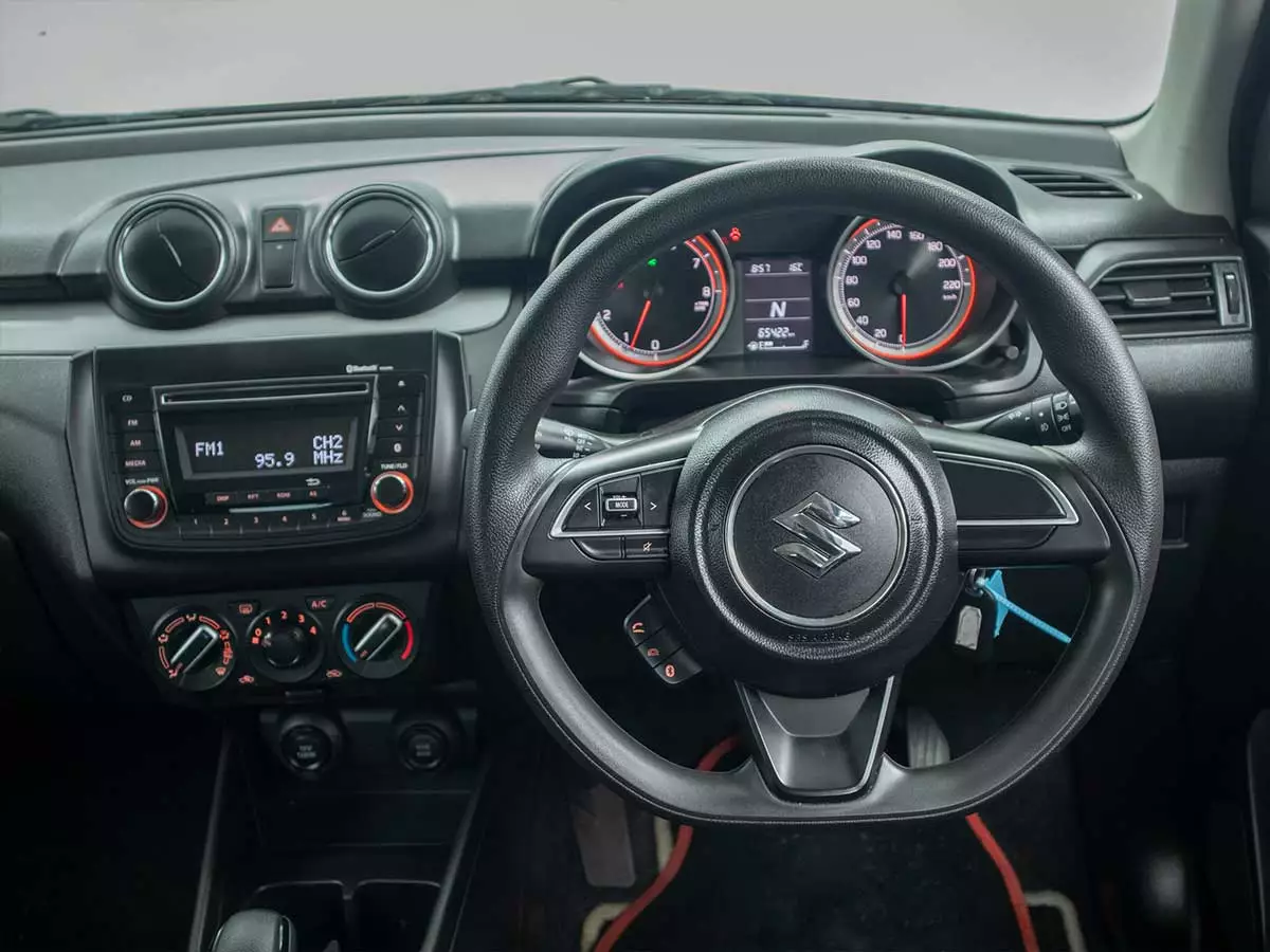 Vehicle Image for 19/23 for Suzuki Swift 1.2 GL Auto