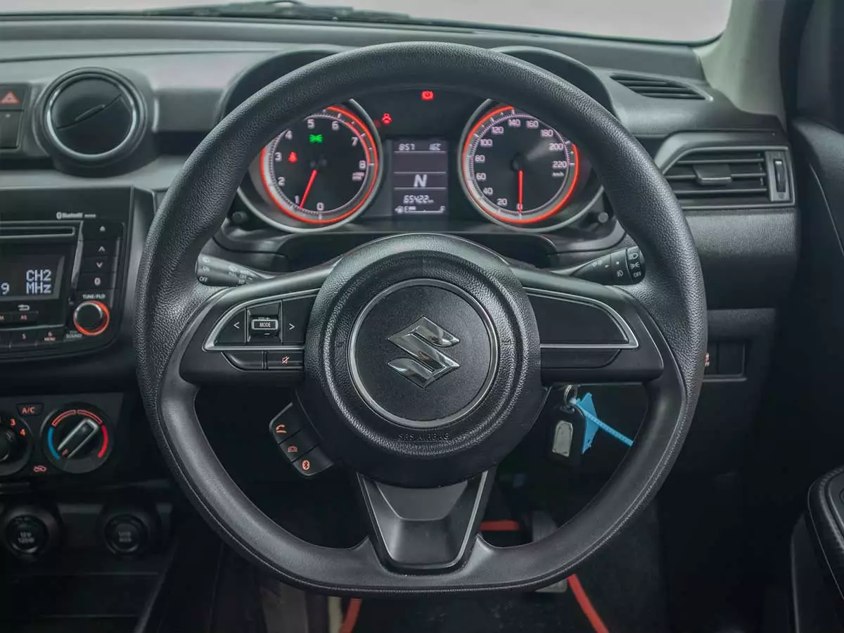 Vehicle Image for 14/23 for Suzuki Swift 1.2 GL Auto