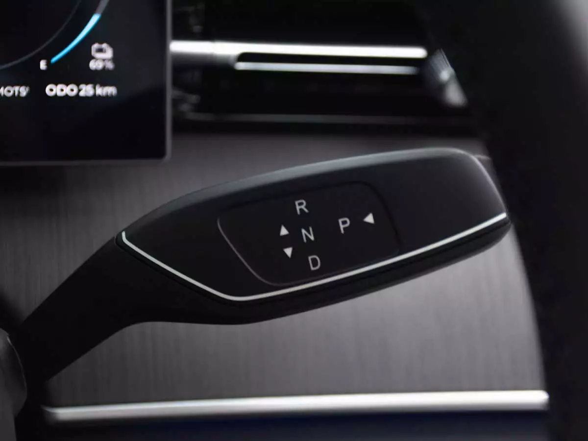 Vehicle Image for 18/25 for Chery Tiggo 9 1.5T CSH Plug-in Hybrid Vanguard AWD