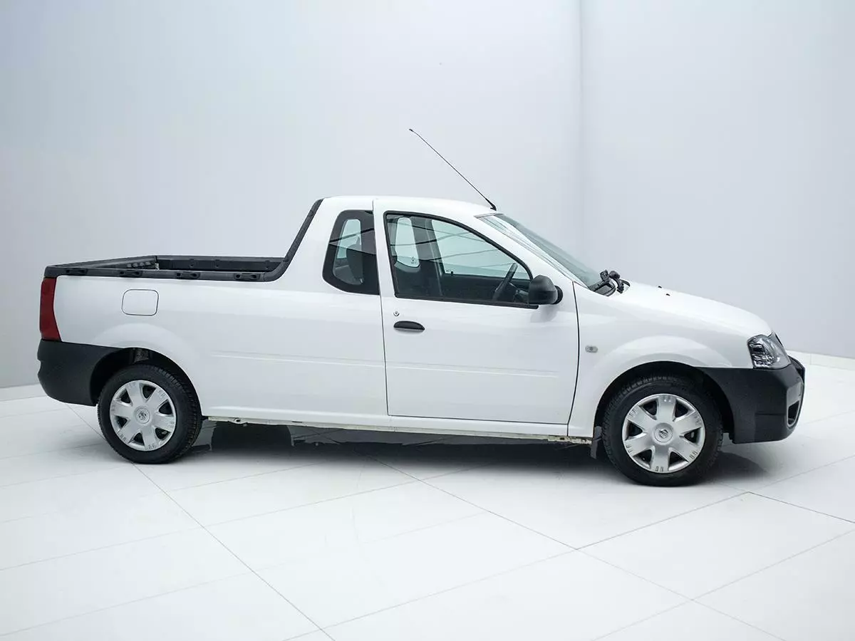 Vehicle Image for 4/14for Nissan NP200 1.6i (Aircon) Safety Pack