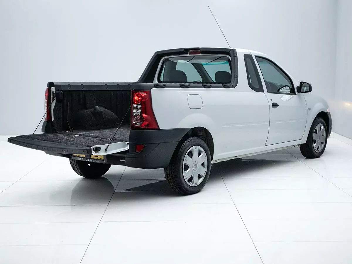 Vehicle Image for 6/14for Nissan NP200 1.6i (Aircon) Safety Pack