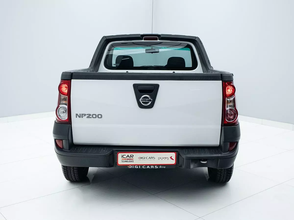 Vehicle Image for 9/14for Nissan NP200 1.6i (Aircon) Safety Pack