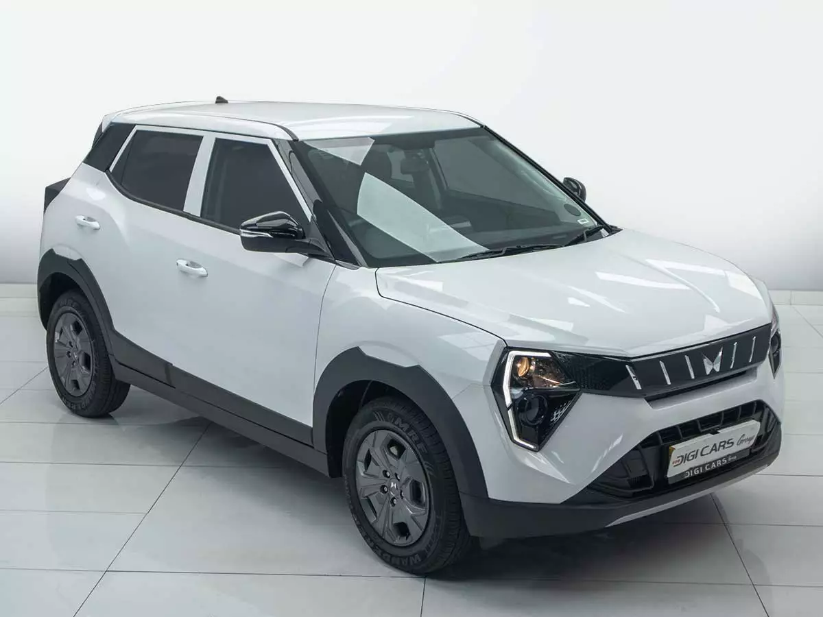 Vehicle Image for 2/23 for Mahindra XUV 3XO 1.2T MX2 Auto
