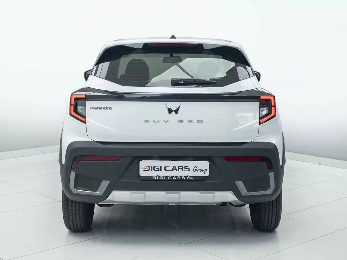 Vehicle Image for 12/23 for Mahindra XUV 3XO 1.2T MX2 Auto