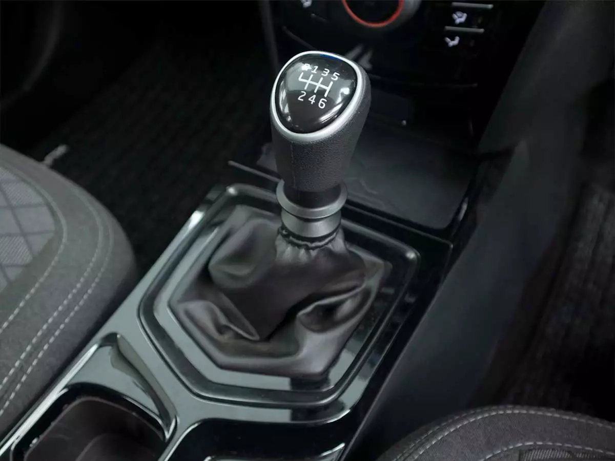 Vehicle Image for 16/23 for Mahindra XUV 3XO 1.2T MX2 Auto