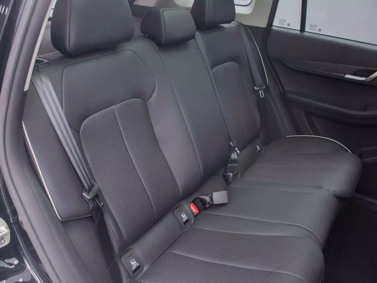 Vehicle Image for 23/24 for Jaecoo J5 1.5T Glacier