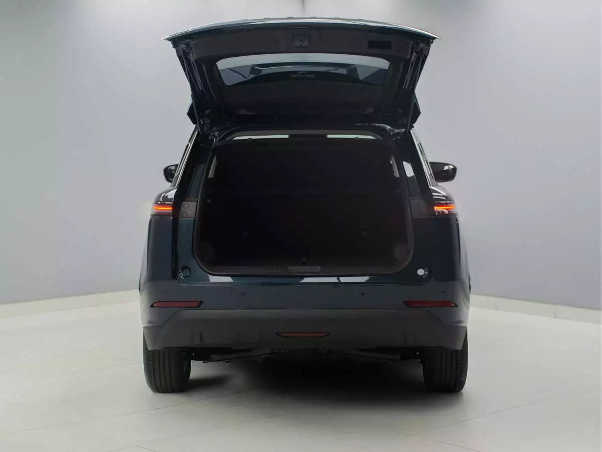 Vehicle Image for 13/24 for Jaecoo J5 1.5T Glacier