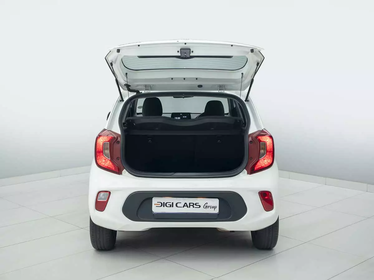 Vehicle Image for 13/24 for Kia Picanto 1.0 STREET