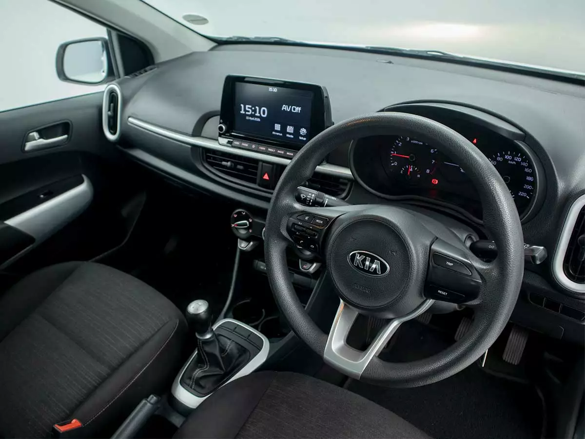 Vehicle Image for 18/24 for Kia Picanto 1.0 STREET