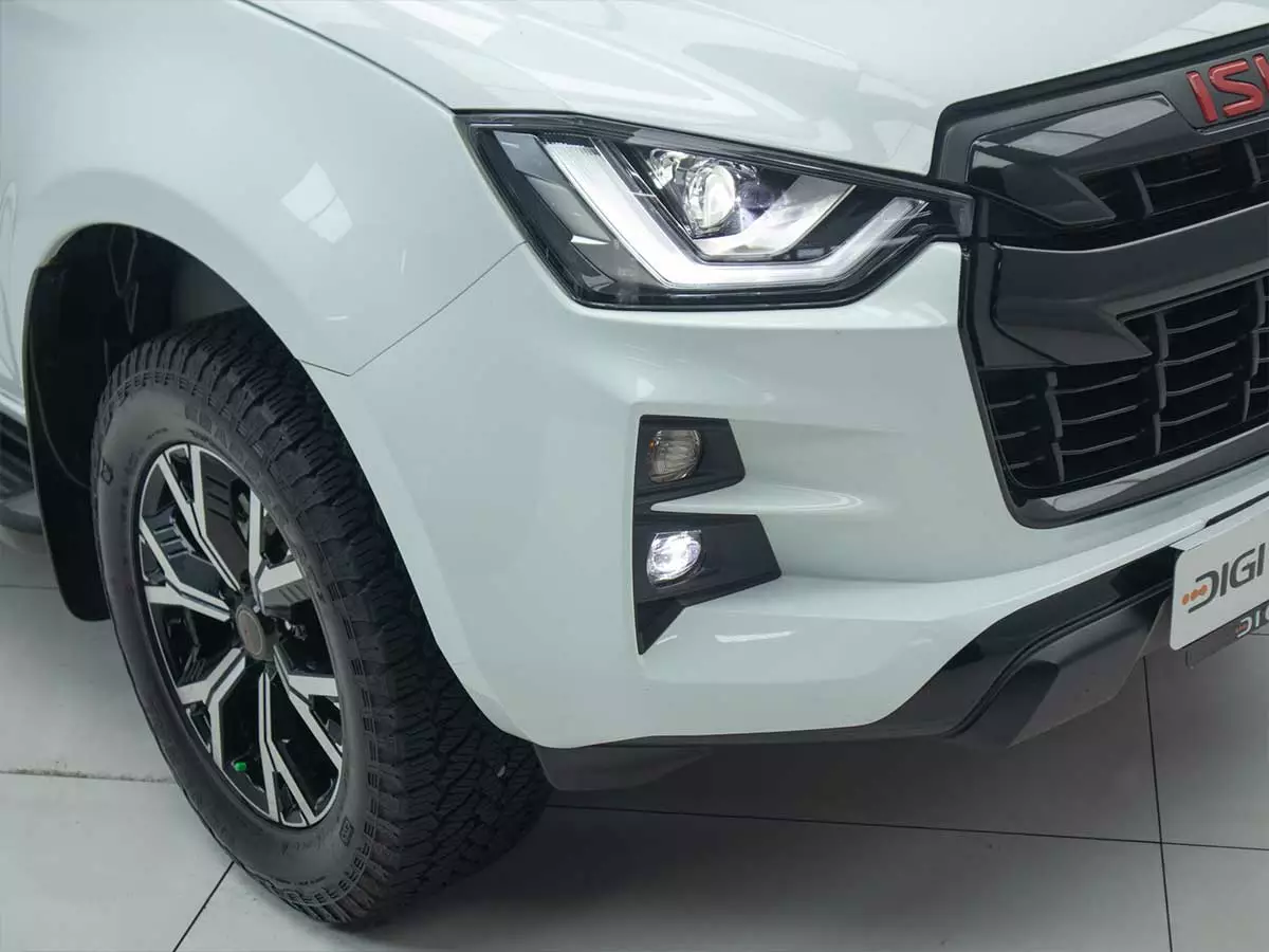 Vehicle Image for 8/24 for Isuzu D-Max 1.9 DDi HR X-RIDER 4x4