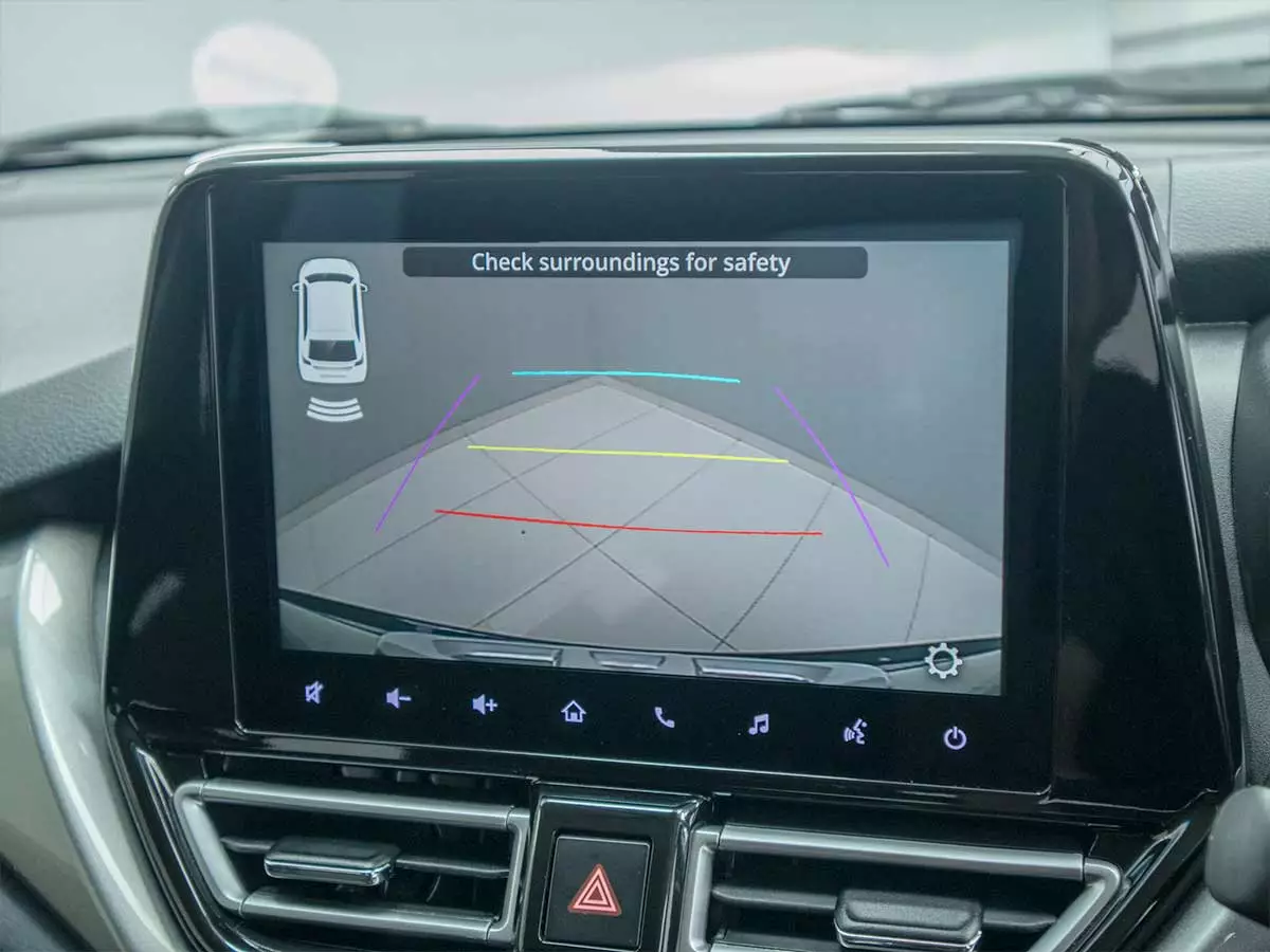 Vehicle Image for 16/24 for Toyota Starlet 1.5 XR Auto