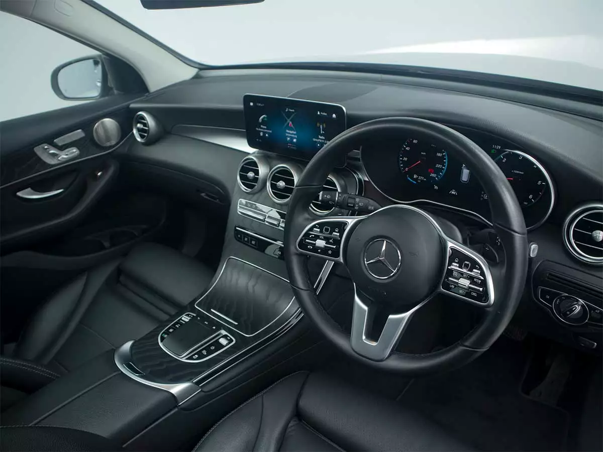 Vehicle Image for 18/24 for Mercedes-Benz GLC 220d 4Matic