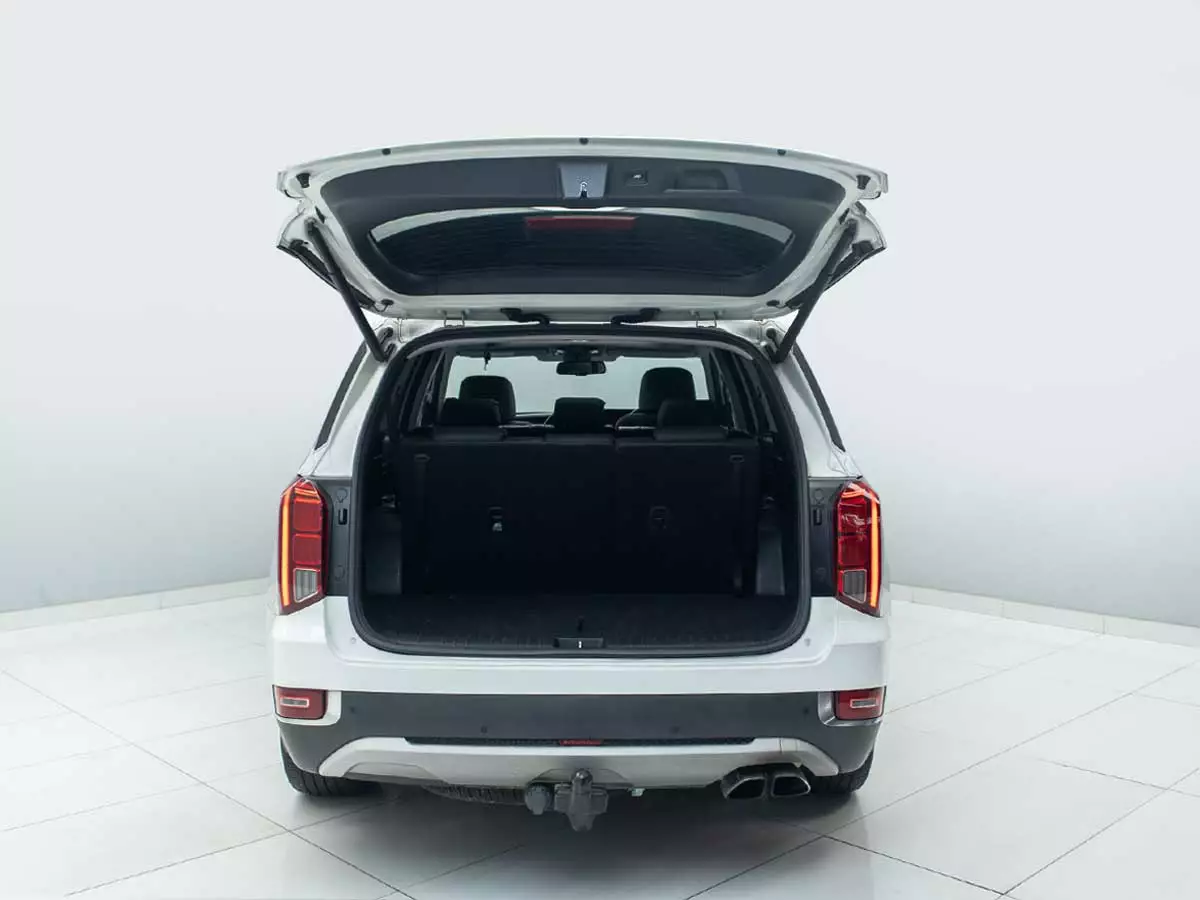 Vehicle Image for 13/25 for Hyundai Palisade 2.2D 4WD Elite 8-seater