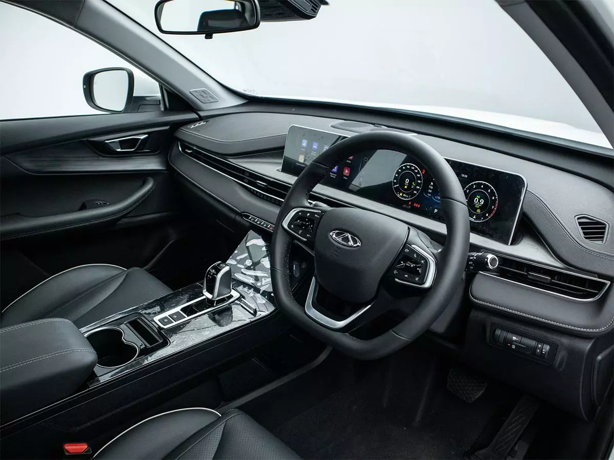Vehicle Image for 14/18 for Chery Tiggo Cross HEV Elite