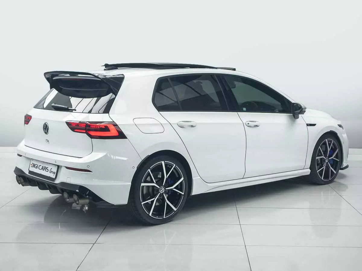 Vehicle Image for 5/23 for Volkswagen Golf R