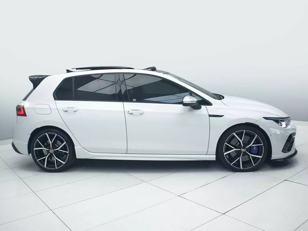Vehicle Image for 4/23 for Volkswagen Golf R