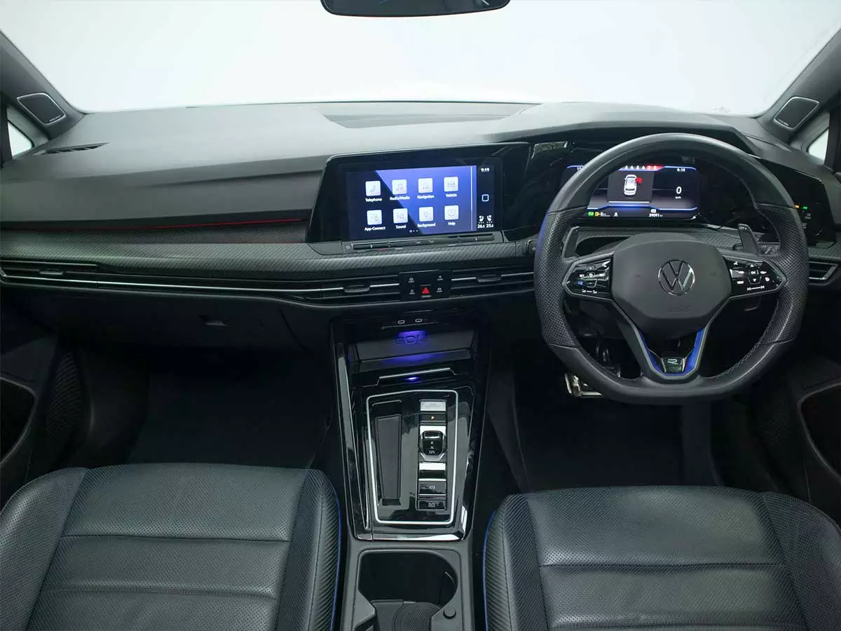 Vehicle Image for 18/23 for Volkswagen Golf R