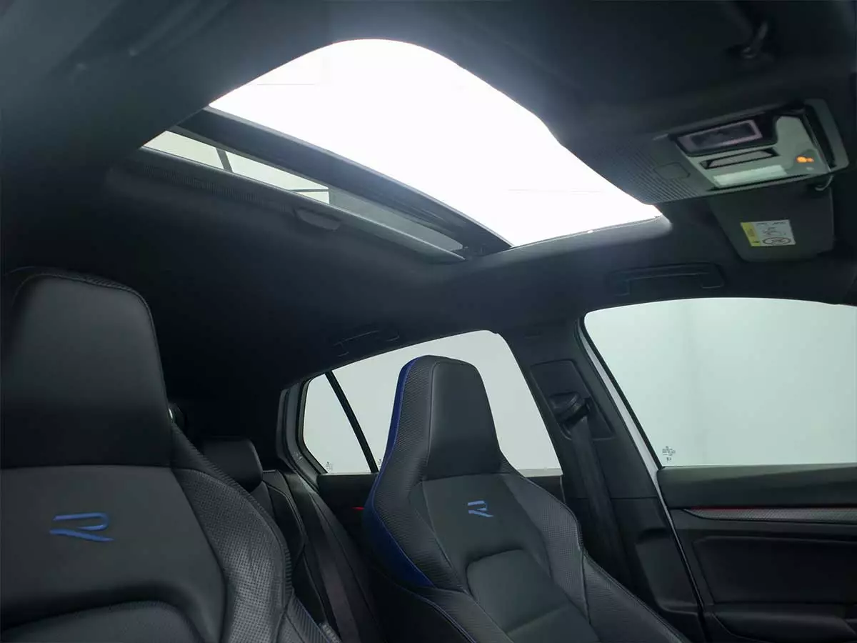 Vehicle Image for 20/23 for Volkswagen Golf R