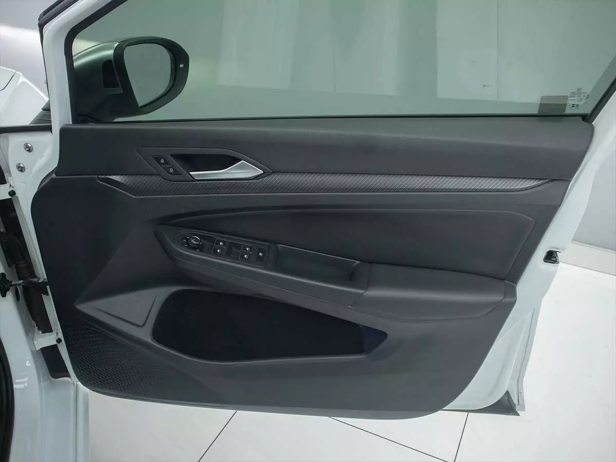 Vehicle Image for 21/23 for Volkswagen Golf R