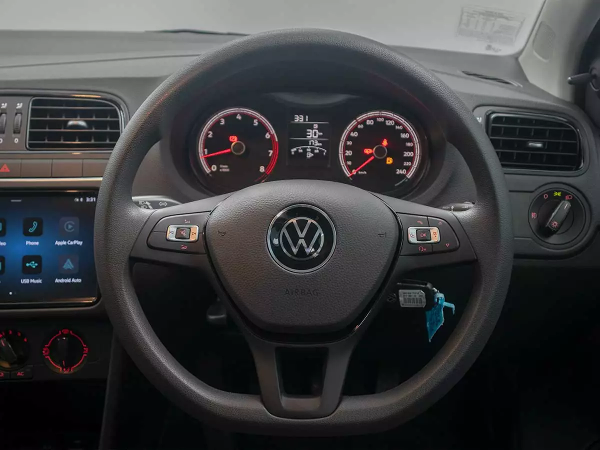 Vehicle Image for 14/24 for Volkswagen Polo Vivo Hatch 1.4 Life