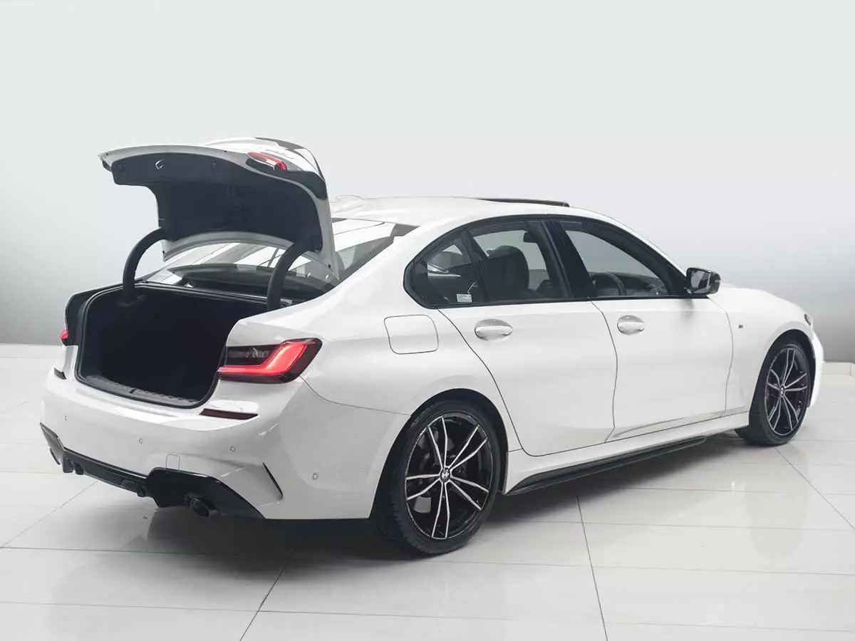 Vehicle Image for 6/24 for BMW 3 Series 320d Mzansi Edition