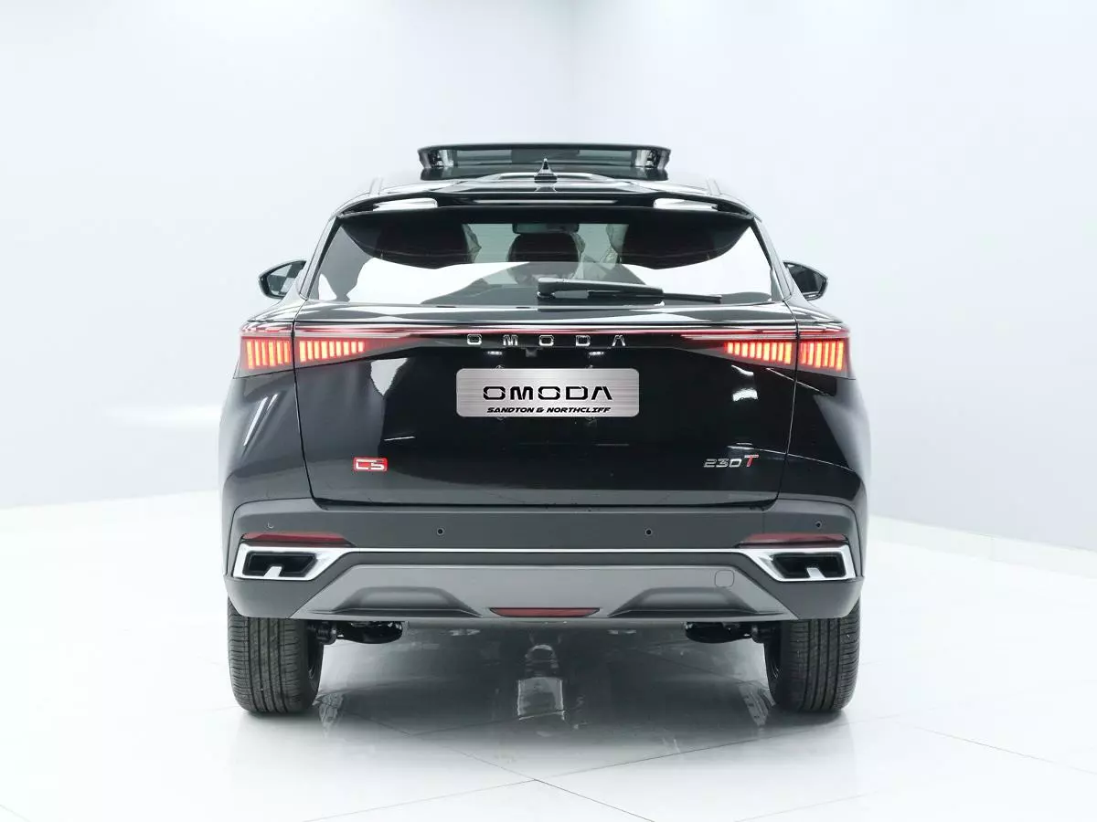 Vehicle Image for 9/17 for Omoda C5 1.5T 230T Lux