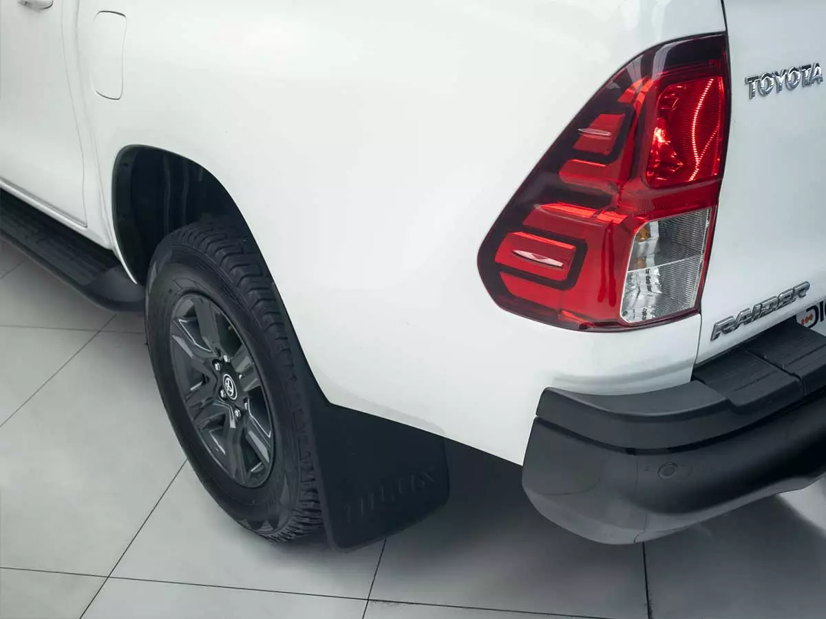 Vehicle Image for 10/24 for Toyota Hilux 2.4GD-6 Double Cab 4x4 Raider Auto
