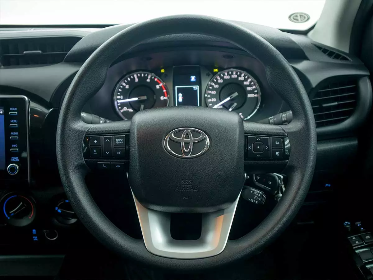 Vehicle Image for 14/24 for Toyota Hilux 2.4GD-6 Double Cab 4x4 Raider Auto