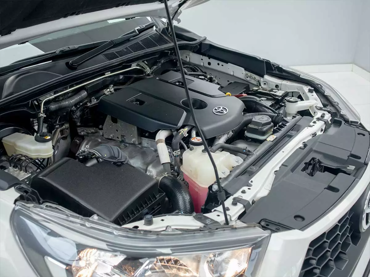 Vehicle Image for 9/24 for Toyota Hilux 2.4GD-6 Double Cab 4x4 Raider Auto