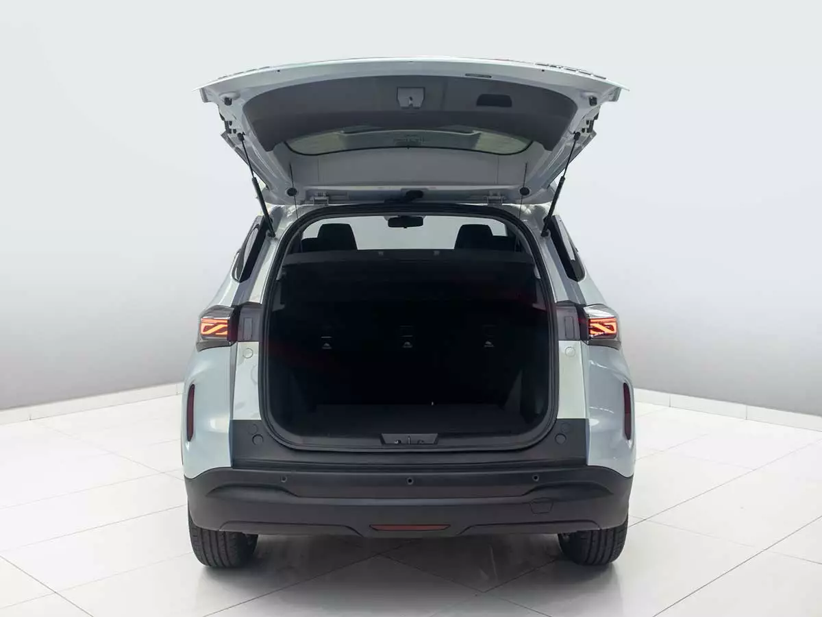 Vehicle Image for 13/24 for Chery Tiggo Cross 1.5 LiT Auto