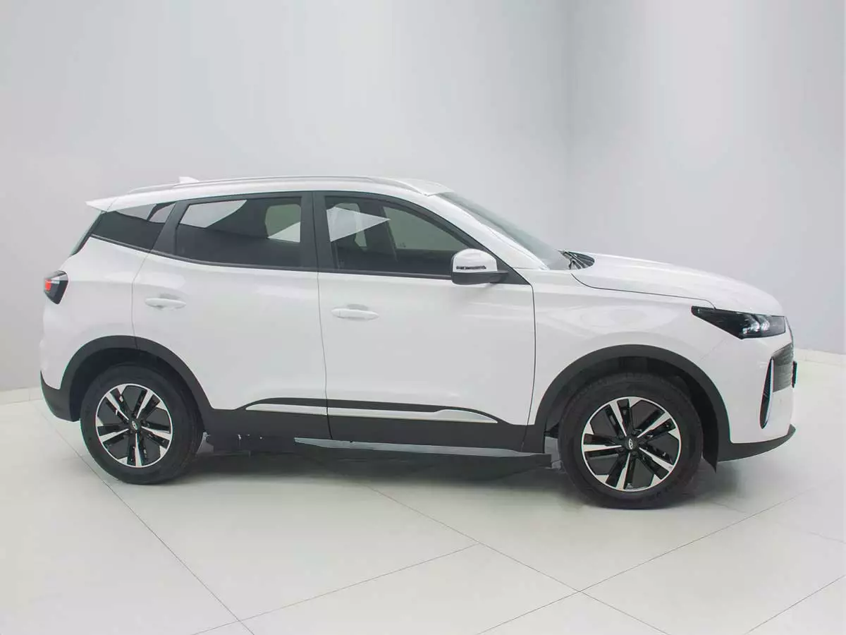 Vehicle Image for 6/26 for Chery Tiggo Cross 1.5 CSH HEV Comfort