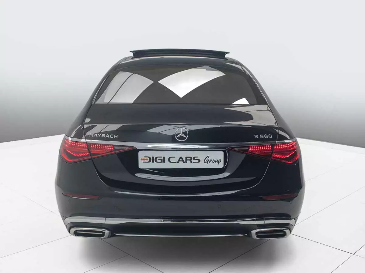 Vehicle Image for 13/26 for Mercedes-Maybach S-Class S580