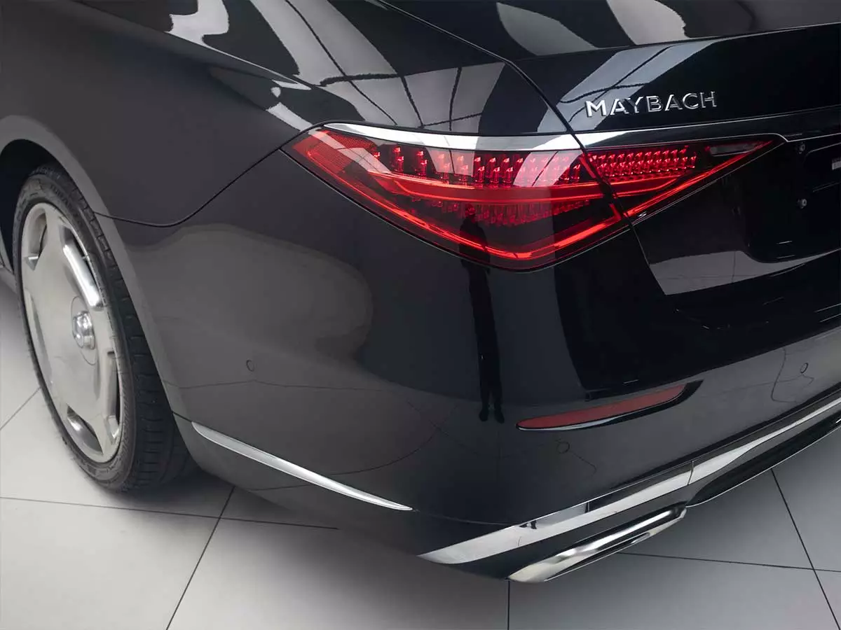 Vehicle Image for 10/26 for Mercedes-Maybach S-Class S580
